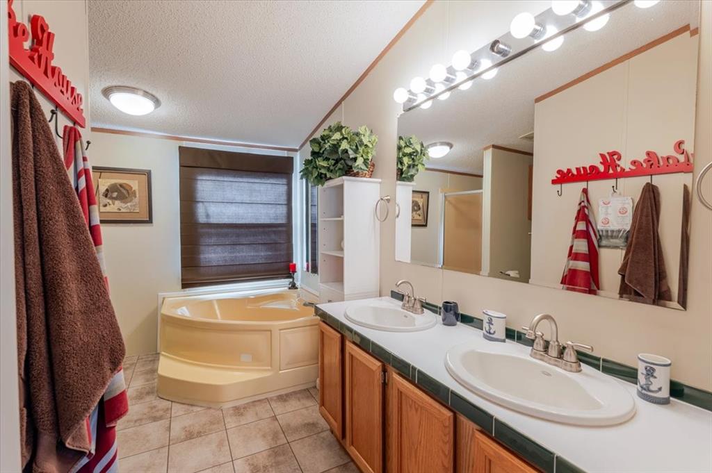 Pk Lake - Residential