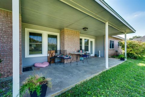 A home in Waxahachie