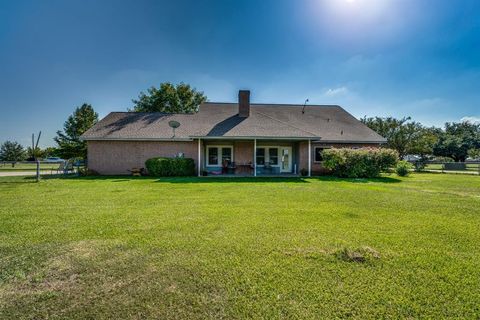 A home in Waxahachie