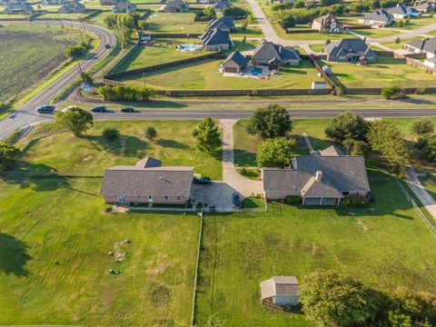 A home in Waxahachie