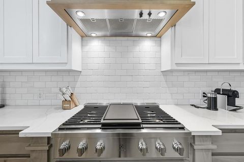 Tiny photo for 2016 Strolling Way, Argyle, TX 76226 (MLS # 21175466)