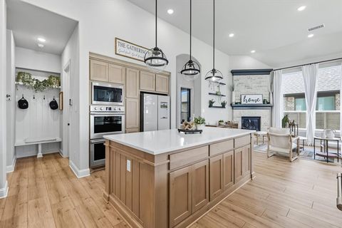 Tiny photo for 2016 Strolling Way, Argyle, TX 76226 (MLS # 21175466)