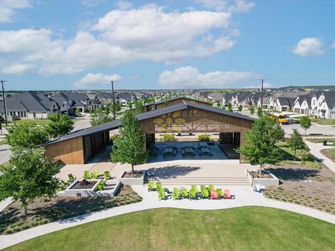 Tiny photo for 2016 Strolling Way, Argyle, TX 76226 (MLS # 21175466)