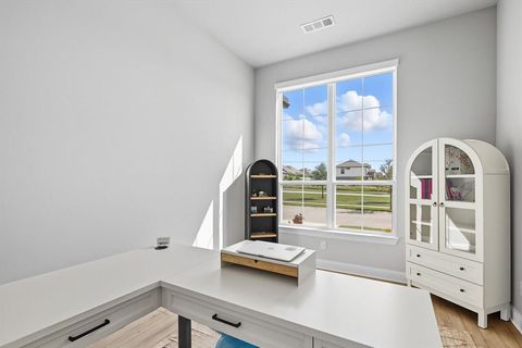 Tiny photo for 2016 Strolling Way, Argyle, TX 76226 (MLS # 21175466)