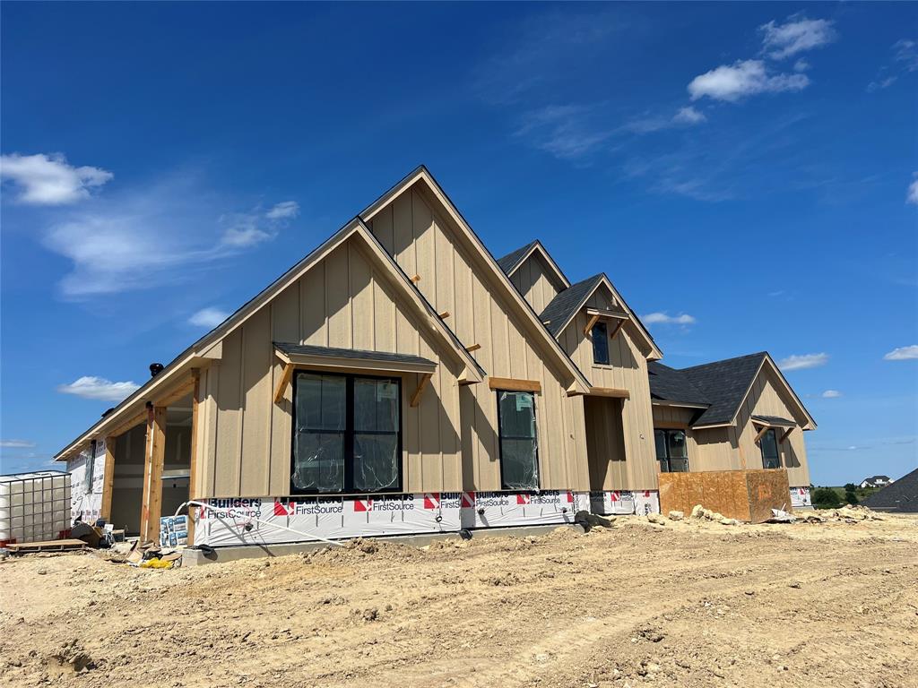 1023 Eagles Bluff