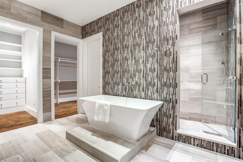 Residences/Stoneleigh - Residential