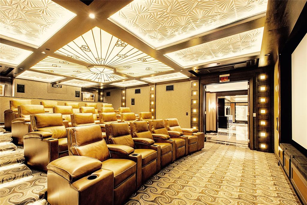 Residences/Stoneleigh - Residential