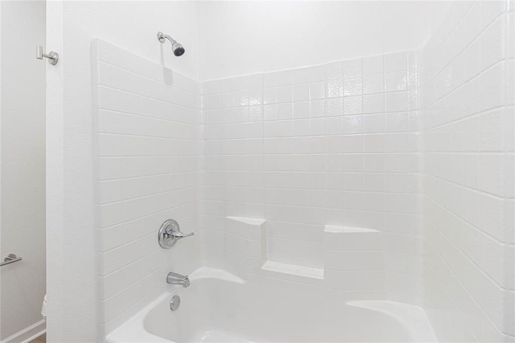 KAYWOOD - Residential