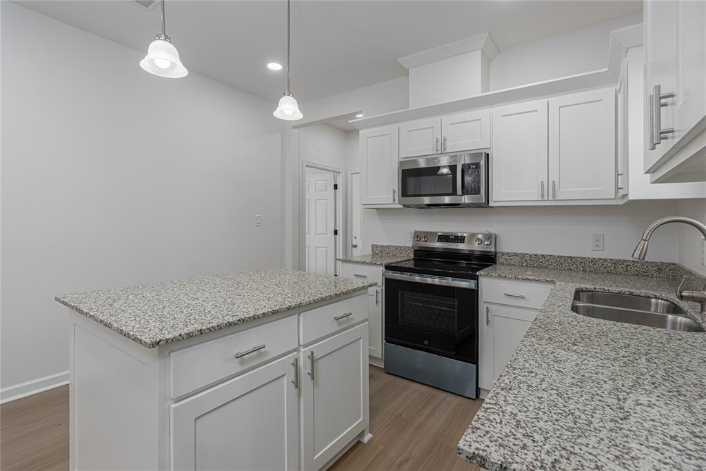 KAYWOOD - Residential