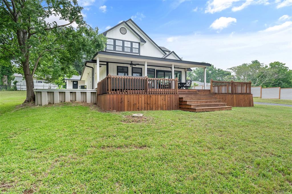 11150 Sunset Dr.