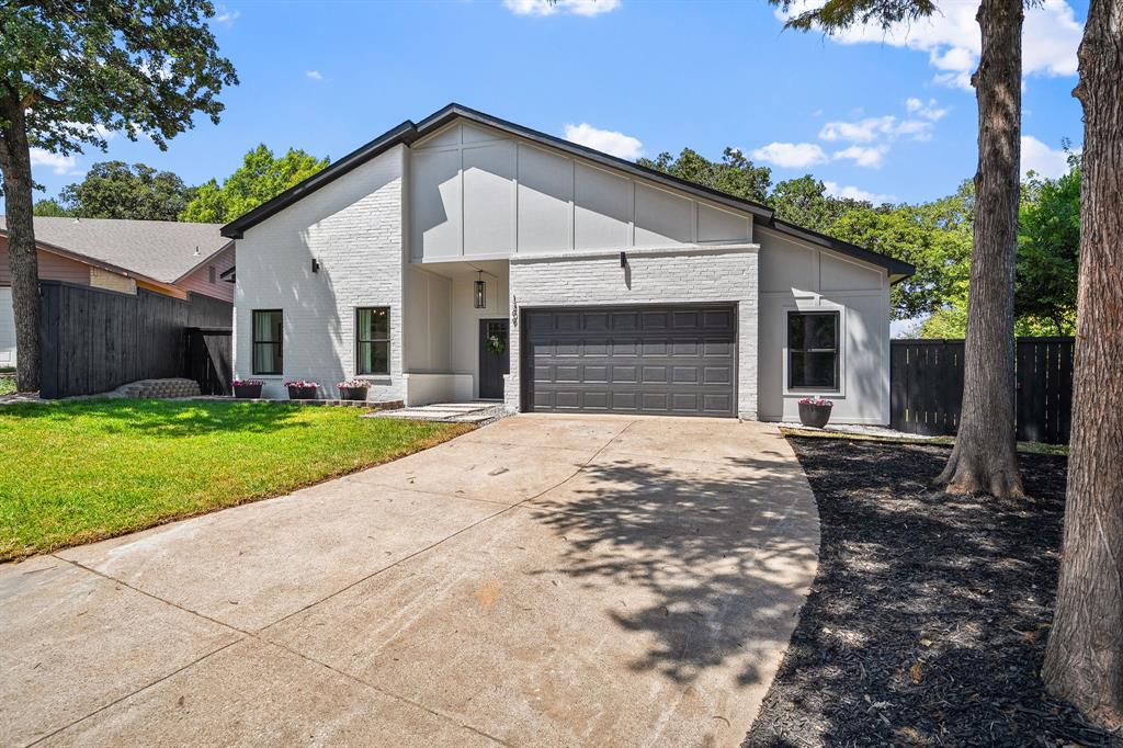 1309 Shady Hollow