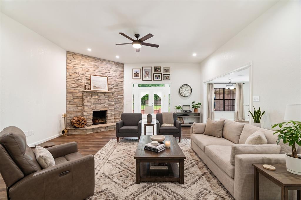 212 Wooded Hills Drive