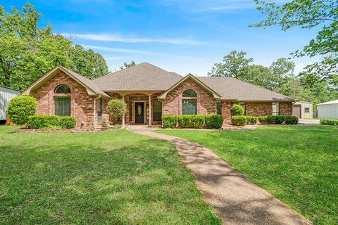 Photo of 212 Wooded Hills Drive, Powderly, TX 75473 (MLS # 21246352)