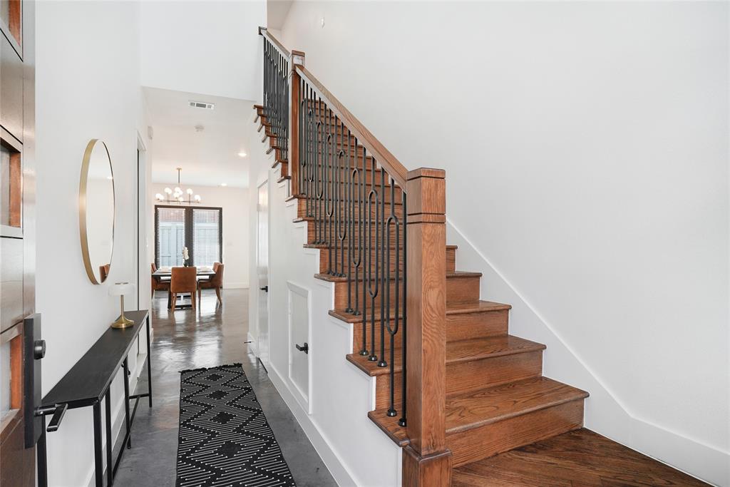 Columbia Place - Residential Income