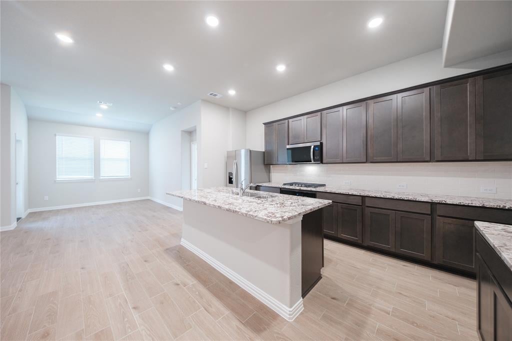 3032 Hollybrook Lane