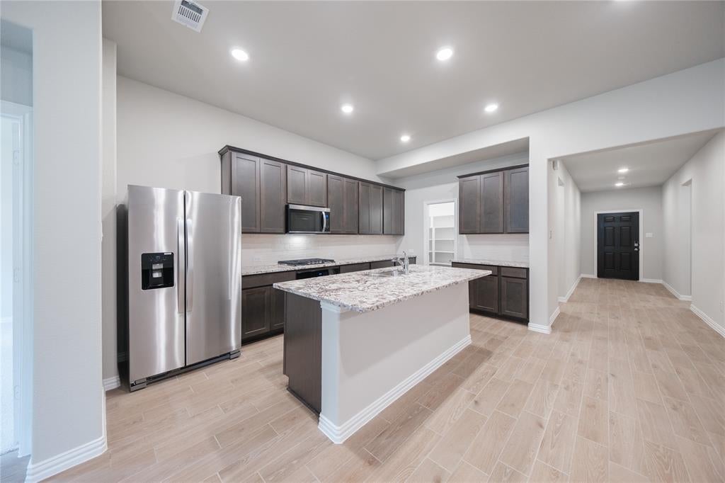 3032 Hollybrook Lane