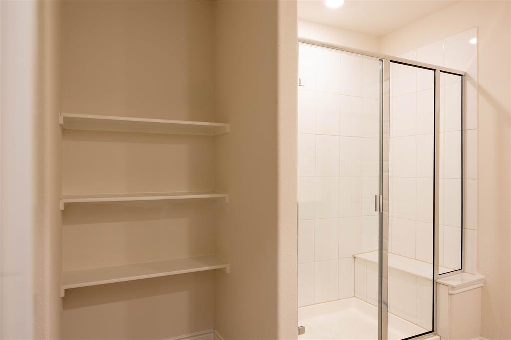 Williamsburg - Residential Lease