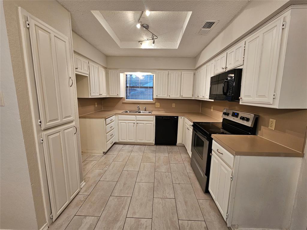 Stonebrook Estates Add - Residential Lease