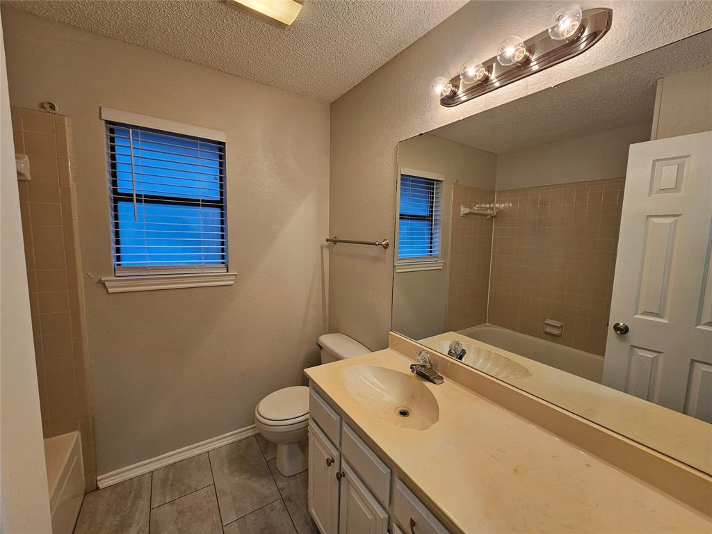 Stonebrook Estates Add - Residential Lease