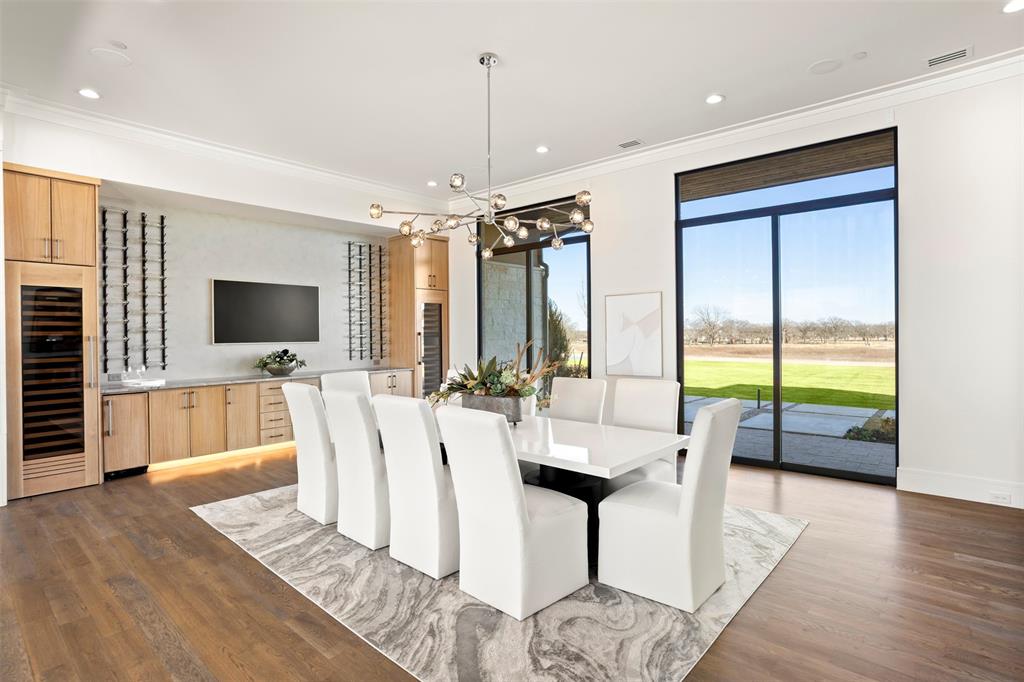 1118 Vera Court
