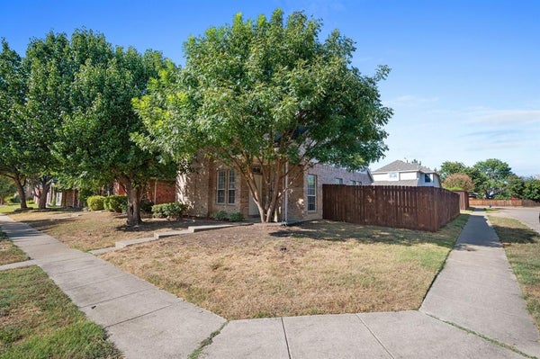 1117 INLAND LN, MCKINNEY, TX 75072 - Image 81bfb6a90da11d53d7b1f572f461ceed/2455962009