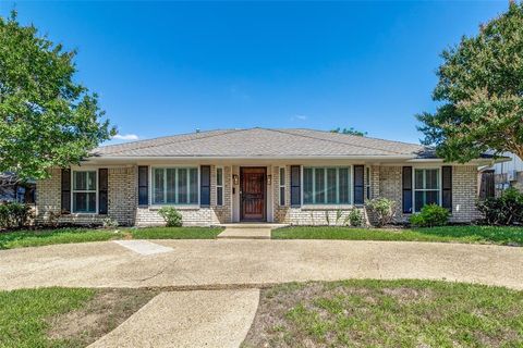 7211 La Sobrina Drive Dallas TX 75248