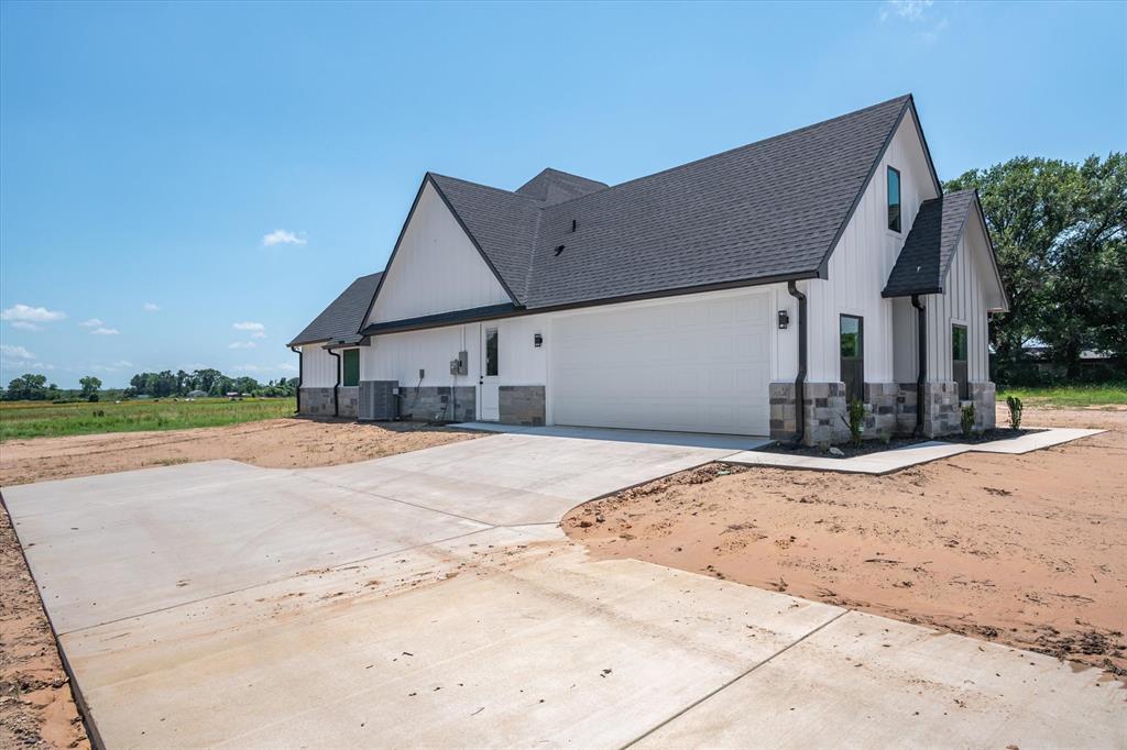 965 Van Zandt County Road