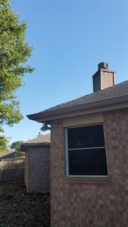 612 Creekview Drive