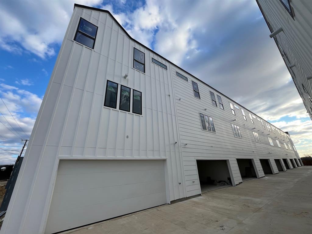 MAPLEWOOD NO 1 - Residential Income