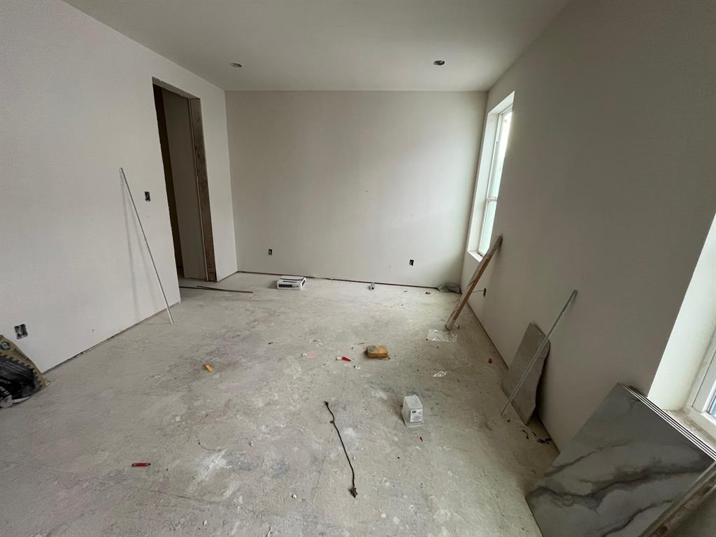 MAPLEWOOD NO 1 - Residential Income