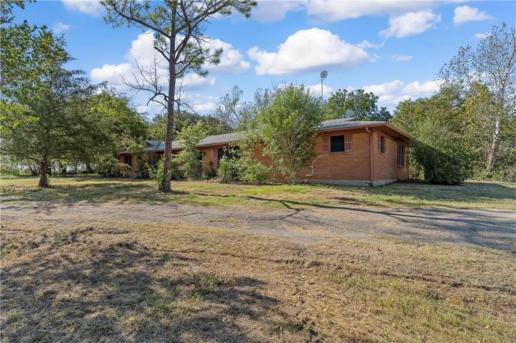 4961 HWY 6