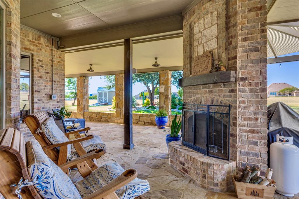 6824 Wild Stallion Road