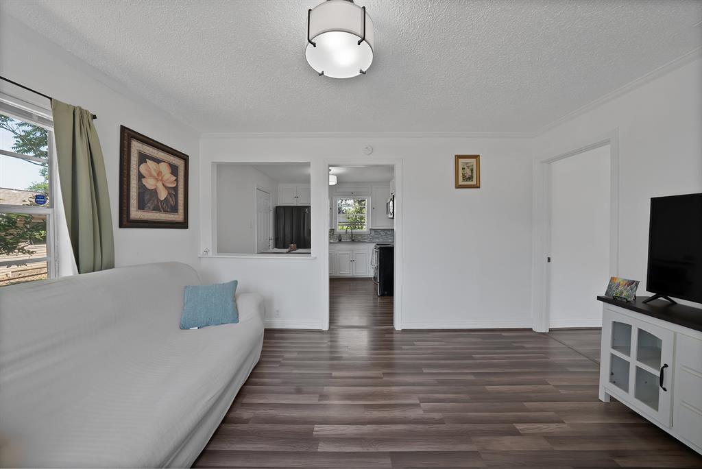 331 W Vinyard Road