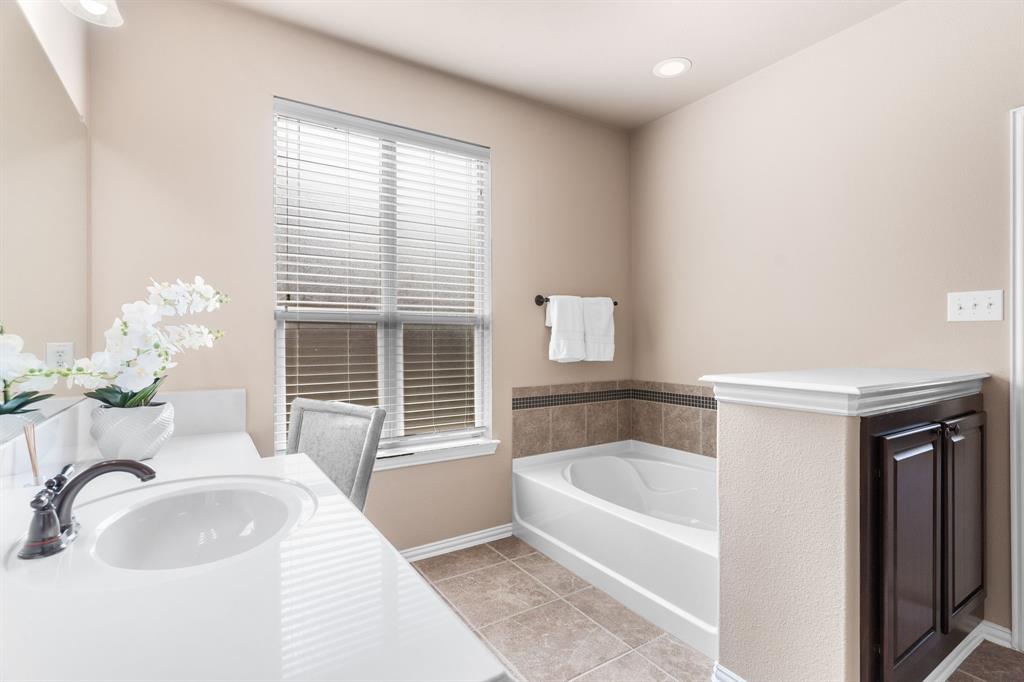 Summit View Lake Estates - Residential