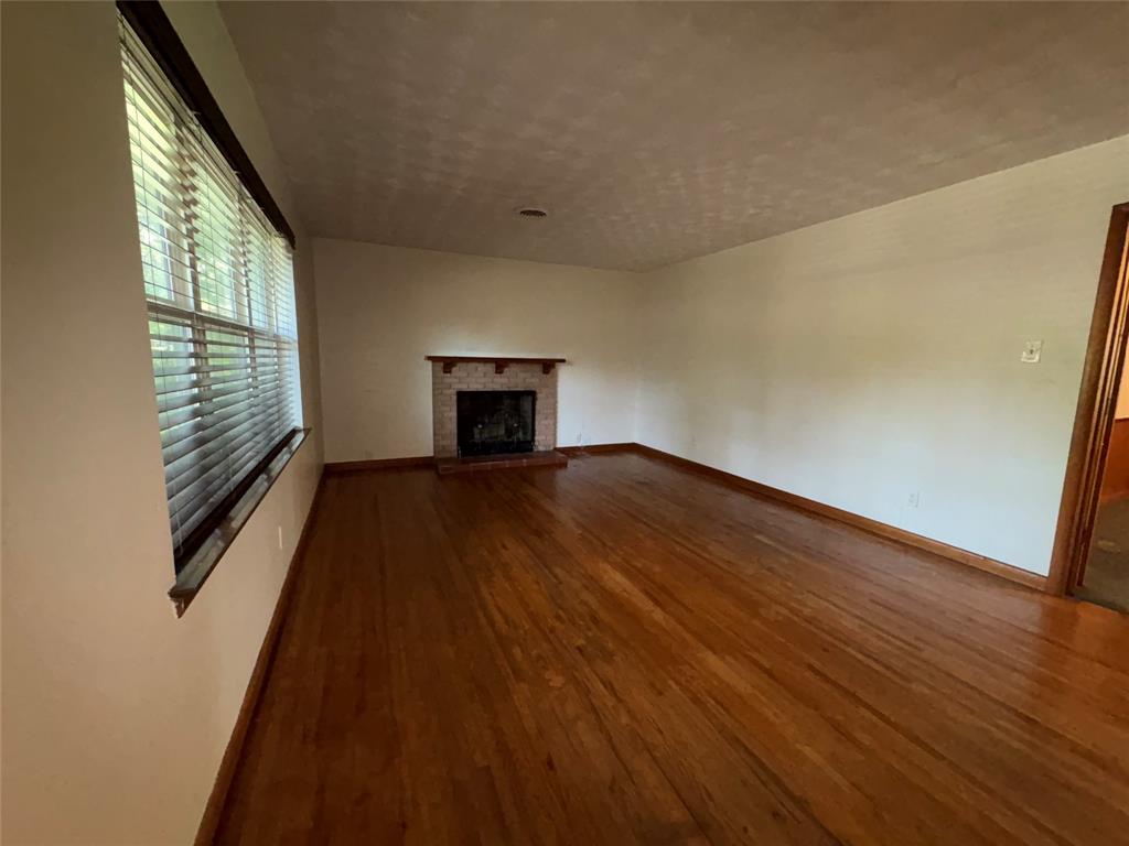 2523 Whitewood Drive