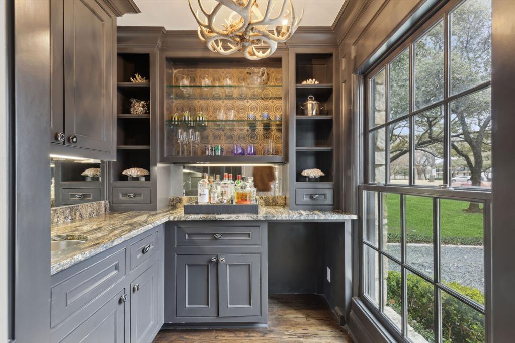 GREENWAY CREST - Residential