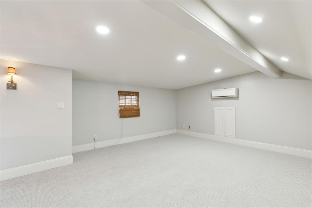 GREENWAY CREST - Residential