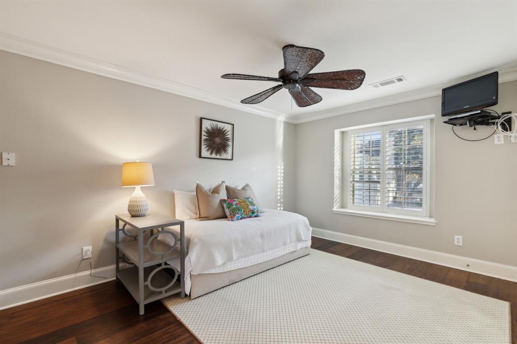 GREENWAY CREST - Residential