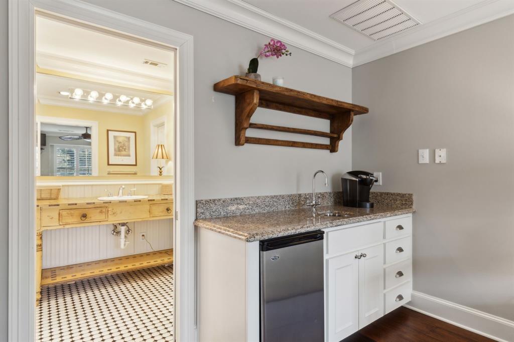 GREENWAY CREST - Residential