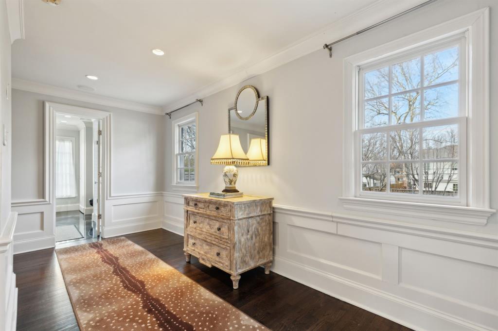 GREENWAY CREST - Residential