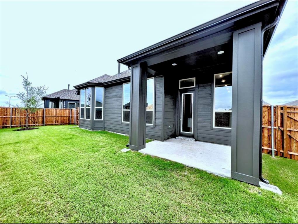 West Crossing Phase 11 - Residential Lease