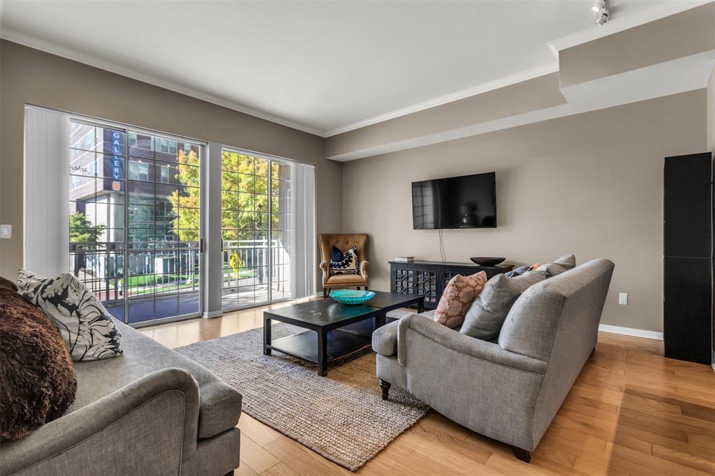 Renaissance On Turtle Creek Condo - Residential