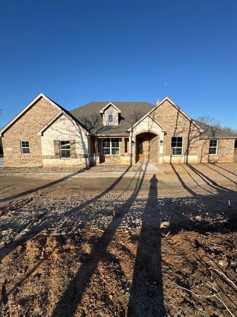 A home in Alvarado