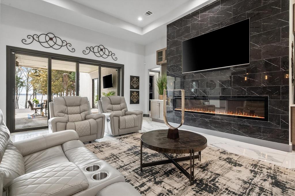 The Shores On Richland Chamb - Residential