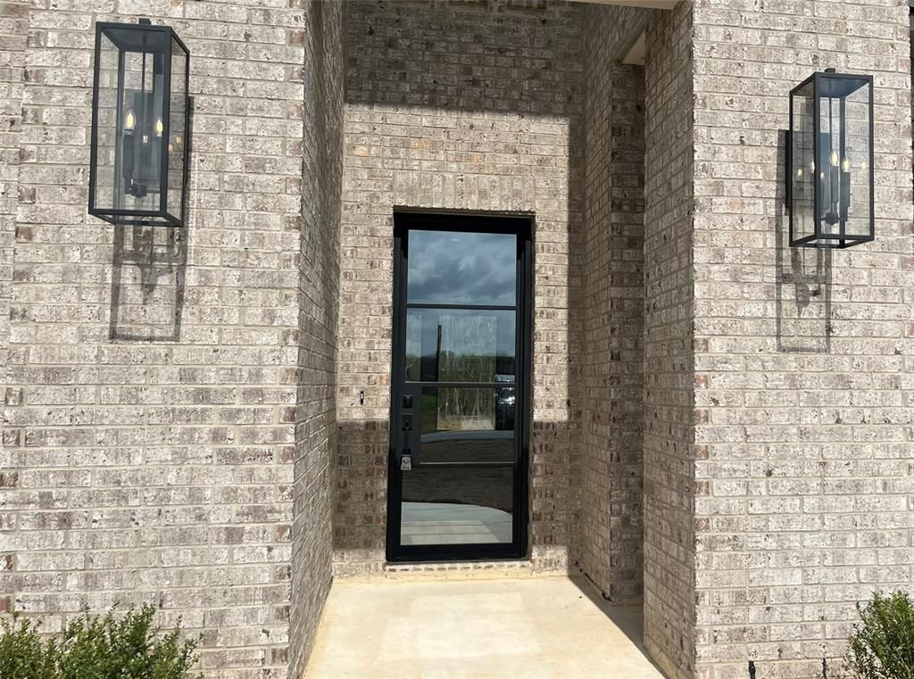 Photo of 749 Duckwater Landing, Bossier City, LA 71111 (MLS # 21199117)