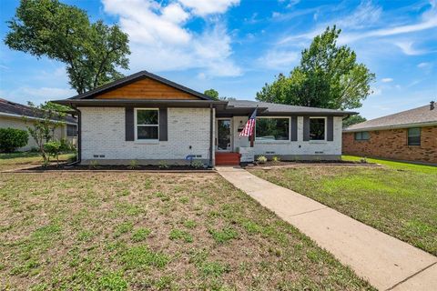 5706 Hillcroft Street Dallas TX 75227