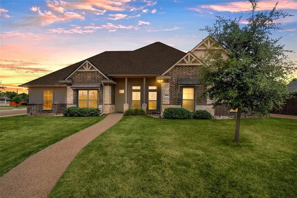 800 GALLANT FOX RD, HEWITT, TX 76643 - Image 81d85f13cb7e23bbeef3956328a67b39/322801774