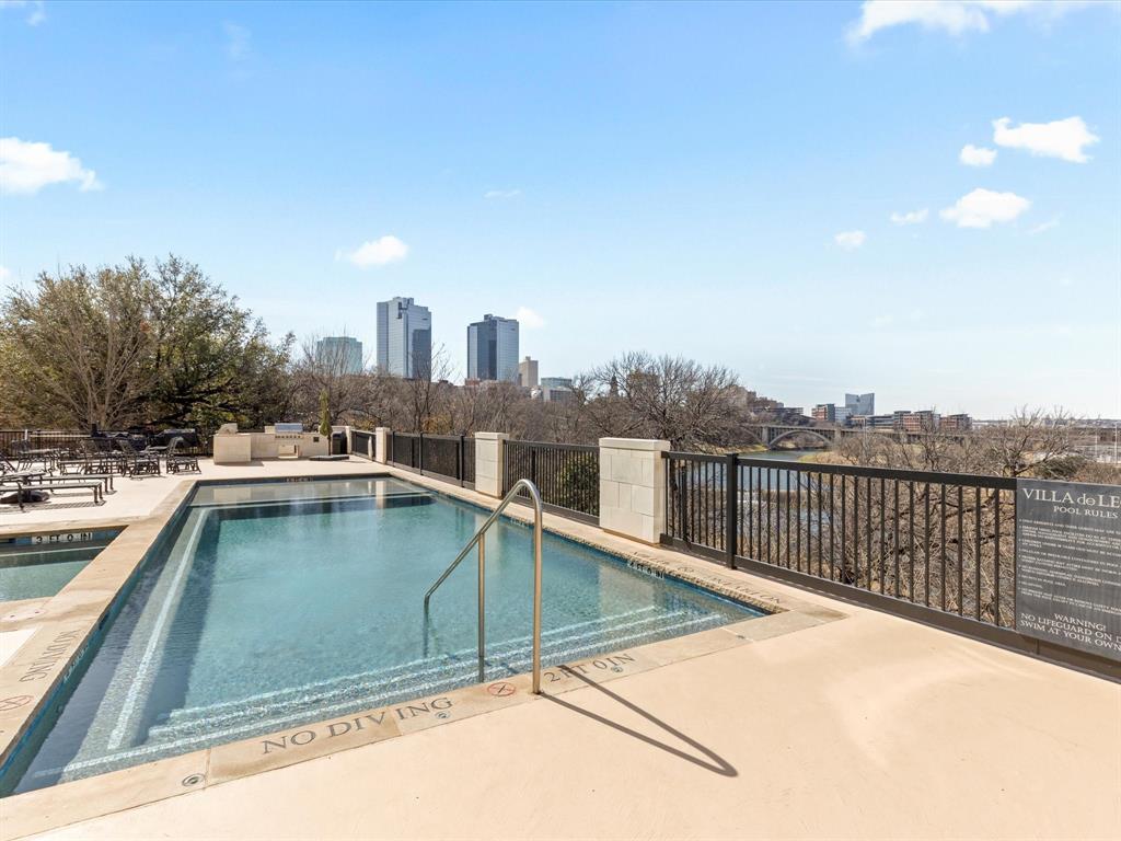 Villa De Leon Condo - Residential Lease