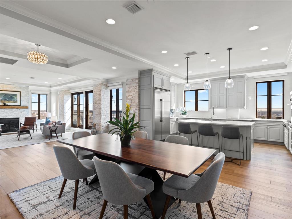 Villa De Leon Condo - Residential Lease