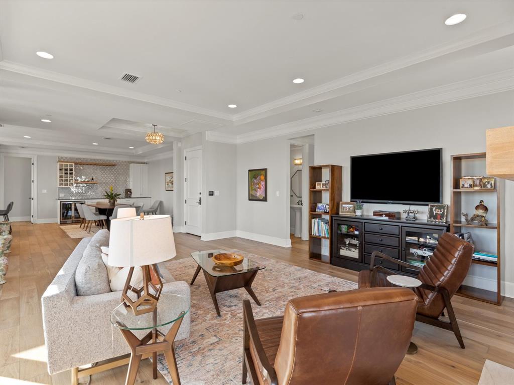 Villa De Leon Condo - Residential Lease